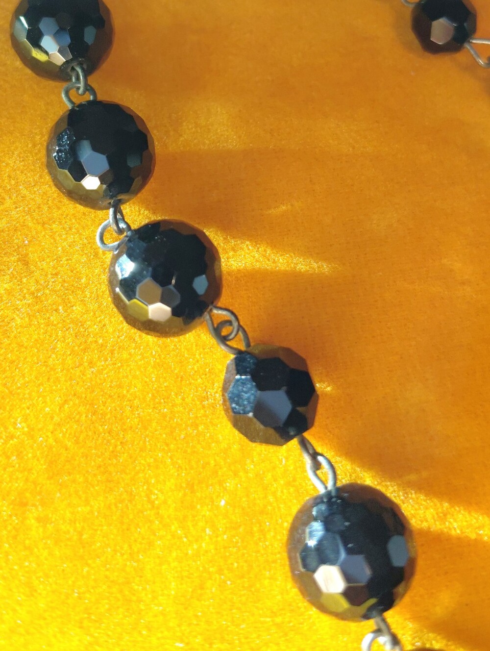 27" Black Faceted Beaded Necklace White House/Black Market Silver Accents